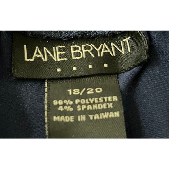 LANE BRYANT ANKLE PULL-ON CULOTTES, WOMENS, 18/20, NAVY BLUE WITH SILVER BUCKLE - Picture 9 of 10